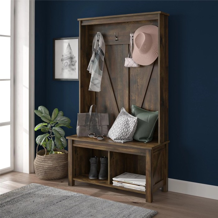 Hall Tree Bench with Built-in Planter: A Greener Entryway