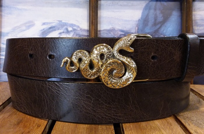 Snake belt