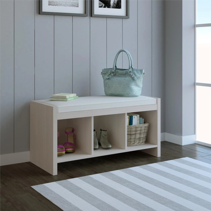 Hall Tree Bench with Removable Cushion: Easy to Clean and Maintain