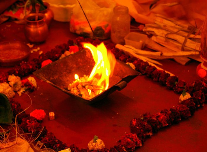 Pooja havan wood