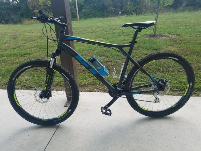 Gt aggressor pro mountain bike