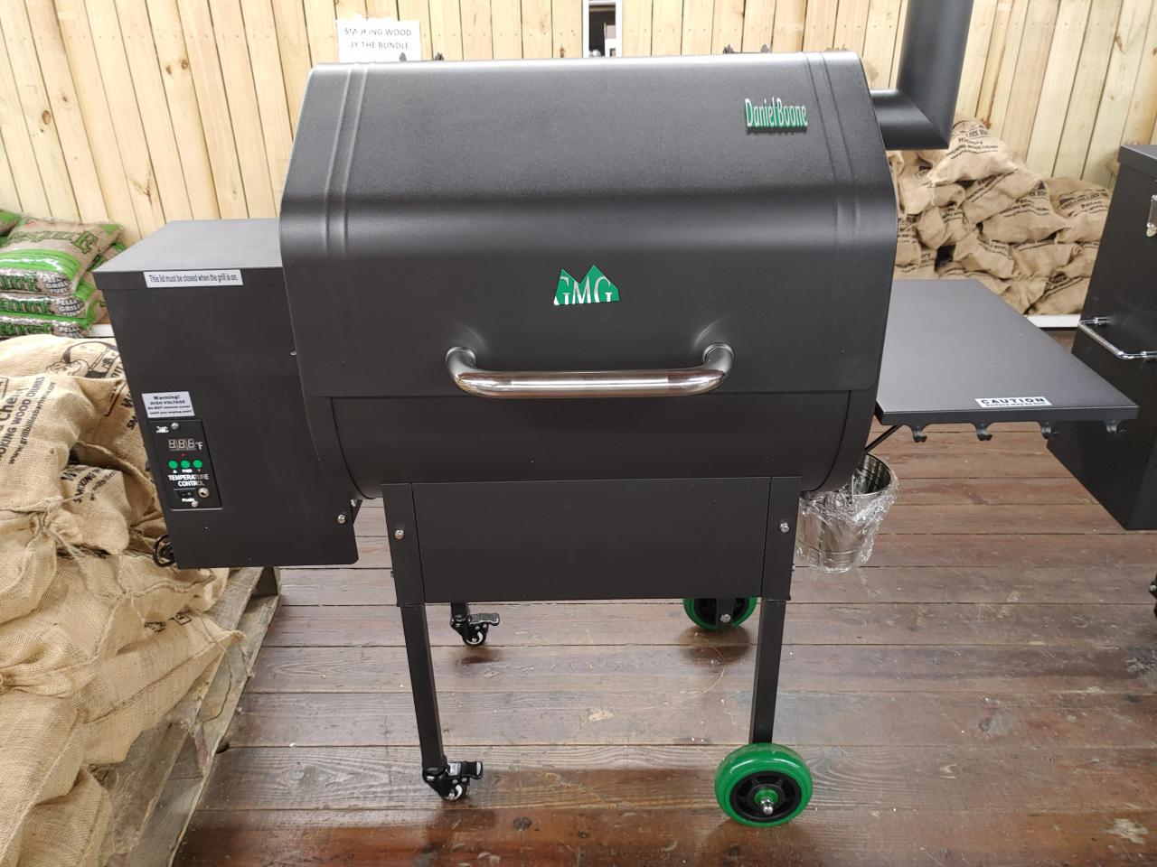 Green mountain grill pellet smoker