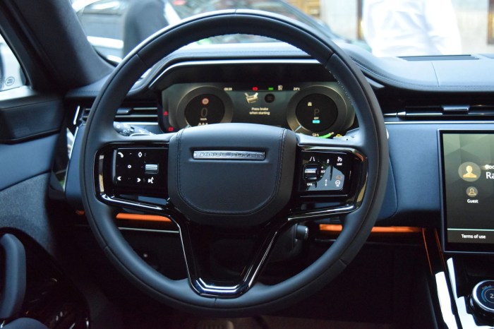 Purple removable steering wheel