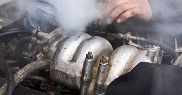 Engine Smoking: Could it be Ignition Problems?