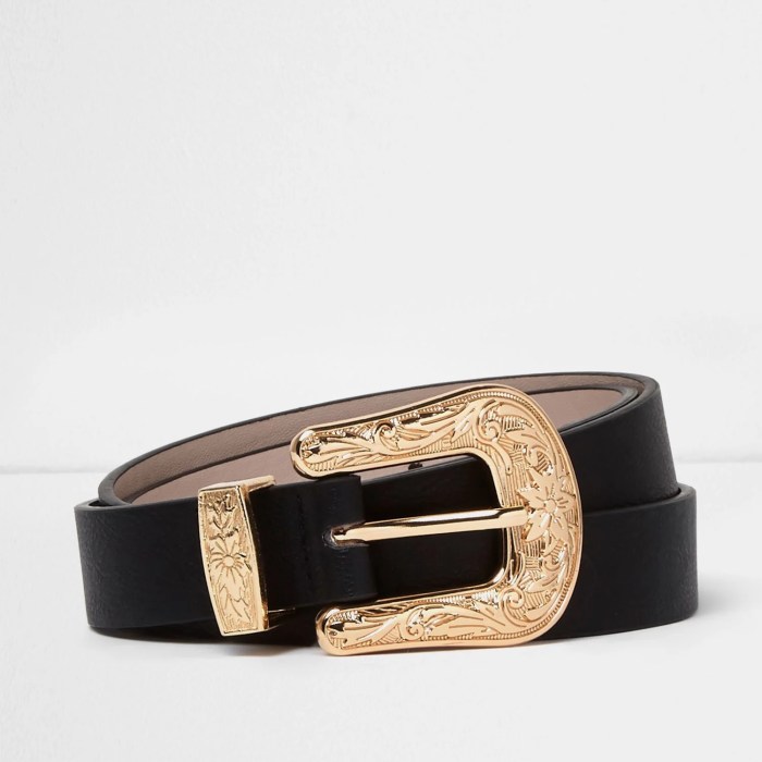 Black and gold belt