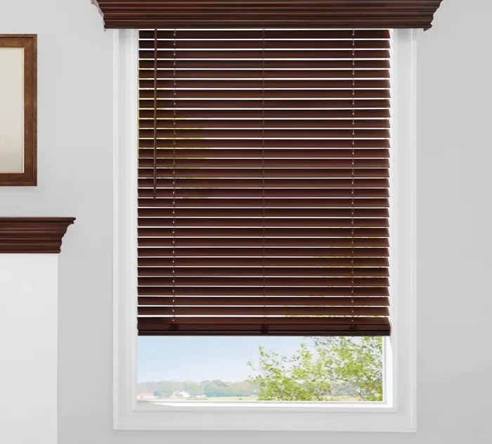 Inexpensive faux wood blinds