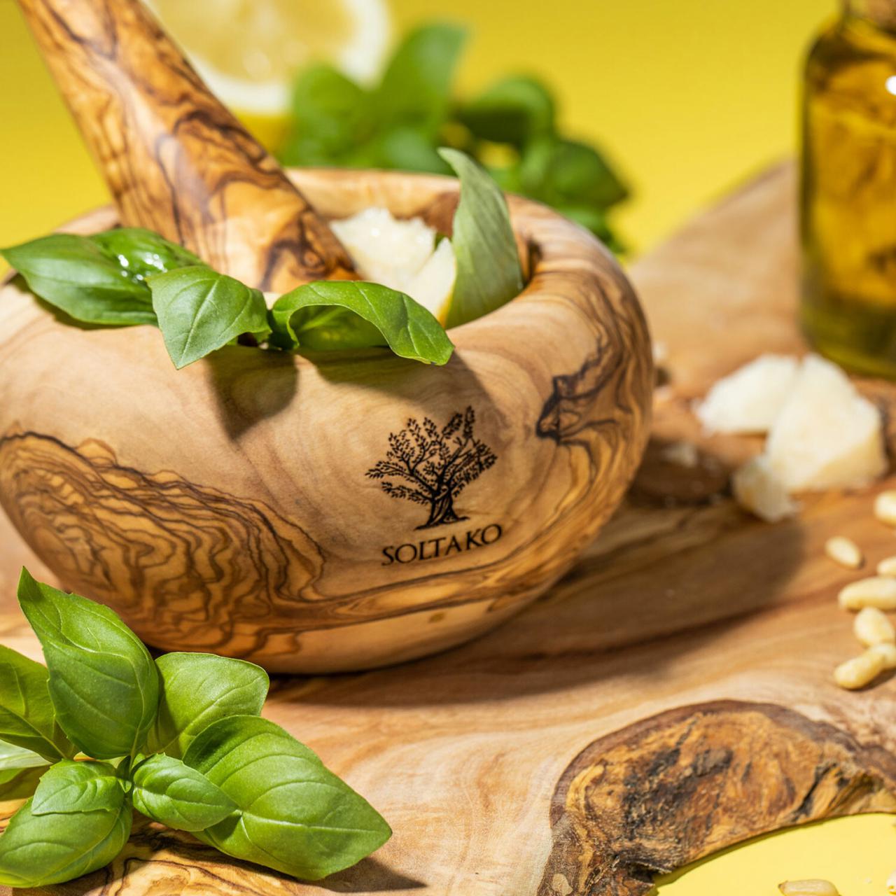 Olive wood wooden mortar and pestle set