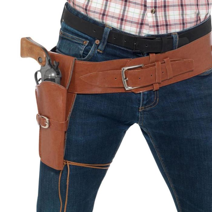 Pistol holster belt