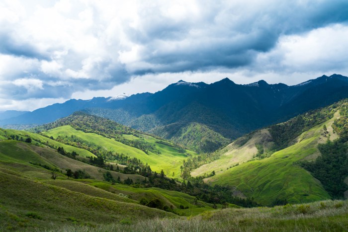 Soar above the mountains in arunachal pradesh