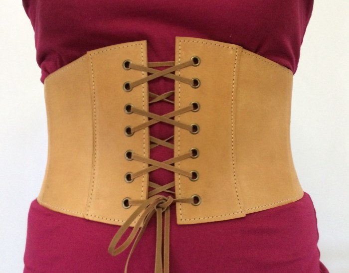 Leather corset belt