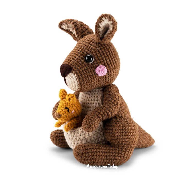 Free downloadable kangaroo pocket pattern