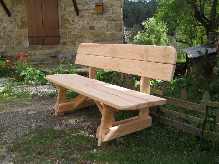 Banc massif suar naturel