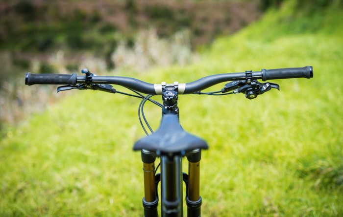 Mountain bike handlebar