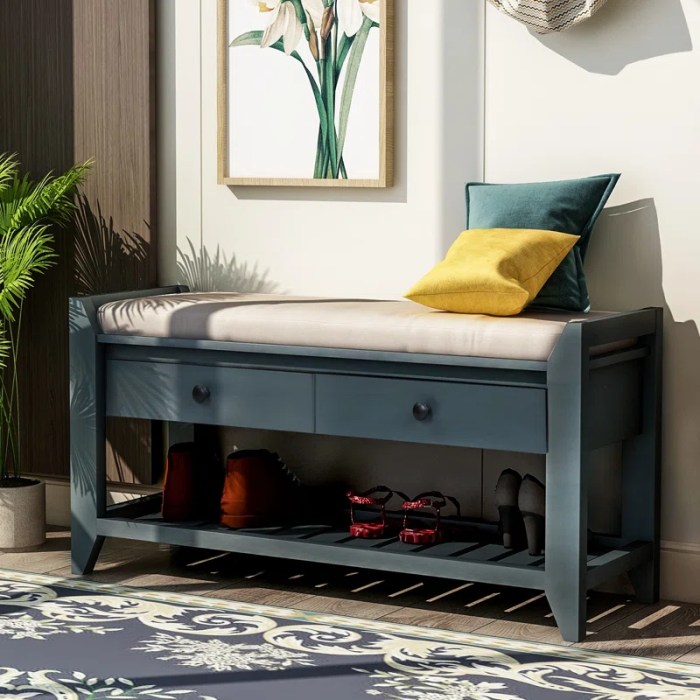 Hall Tree Bench with Cushioned Seat and Built-in Shoe Rack: A Functional and Stylish Option