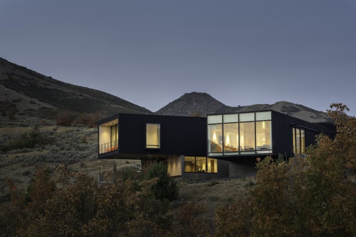 Mountain modern homes