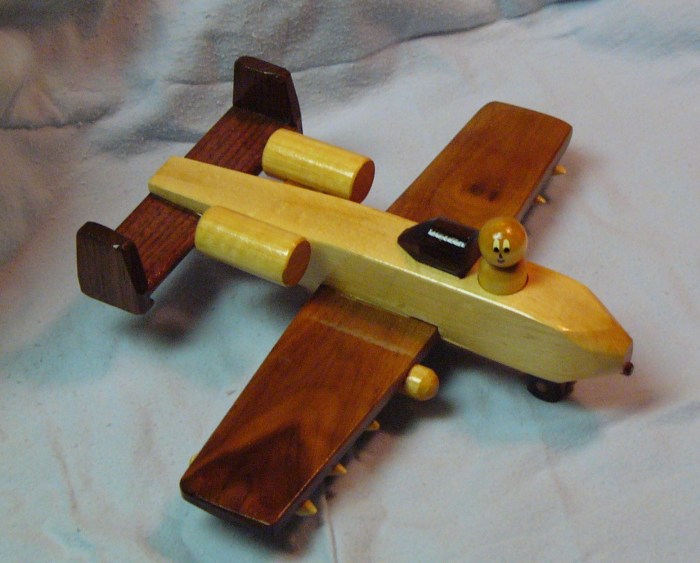 Wooden toy aircraft