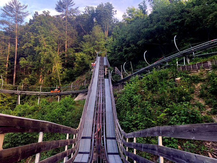 Coaster mountain gatlinburg tennessee