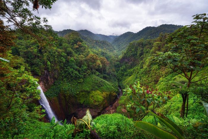 Costa rica mountains