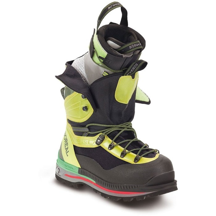 Boreal g1 lite mountaineering boot outside