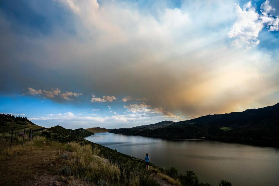 Alexander mountain fire containment