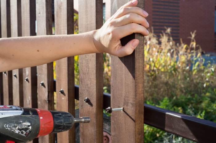 How to treat loosing wood porch fence