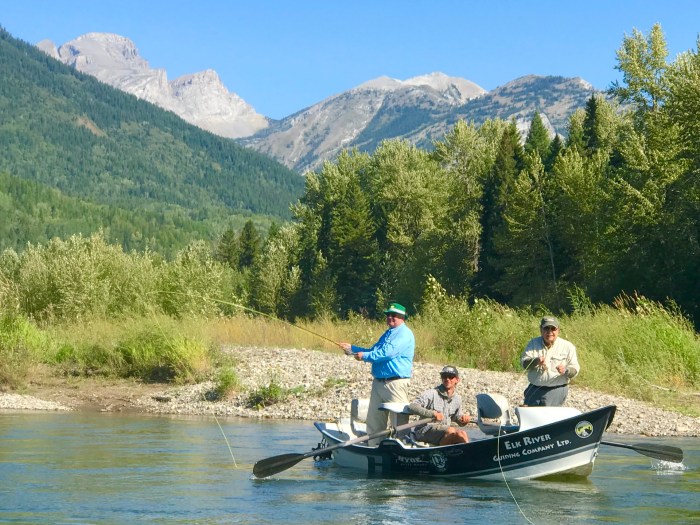 Boating the elk river lakes