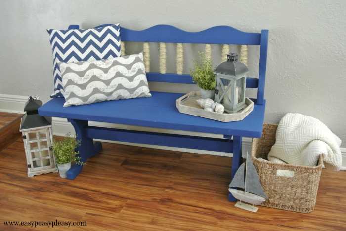 Hall Tree Bench with Chalk Paint Finish: A Chalkboard-Inspired Design