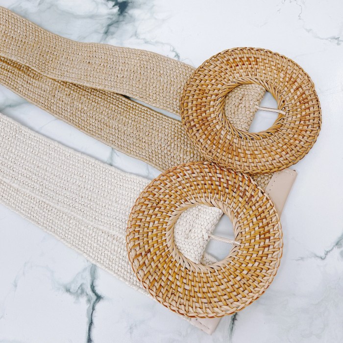 Raffia belt