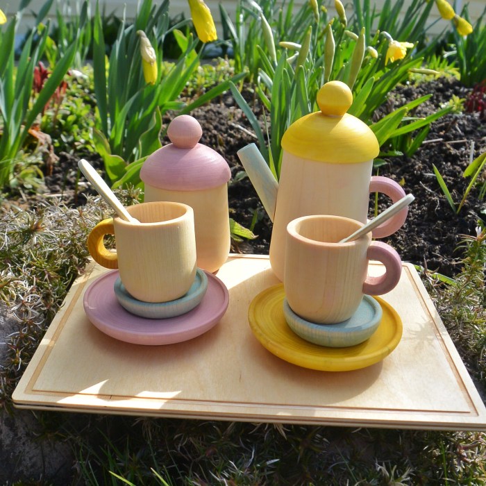 Tea set toys toy wooden kids kitchen play pretend realistic dollhouse sweet furniture pink strawberry parent child games