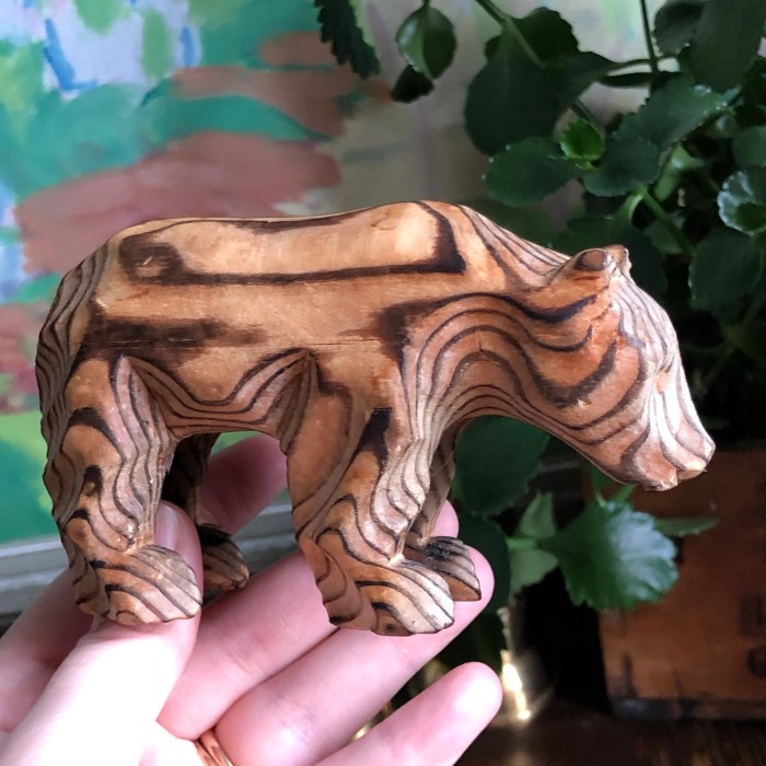 Wood bear