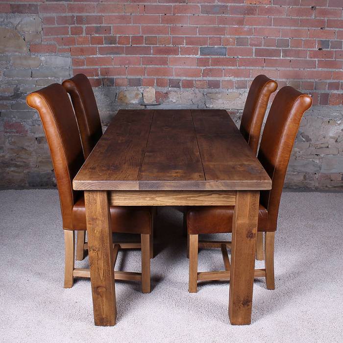 Solid wood dinning table