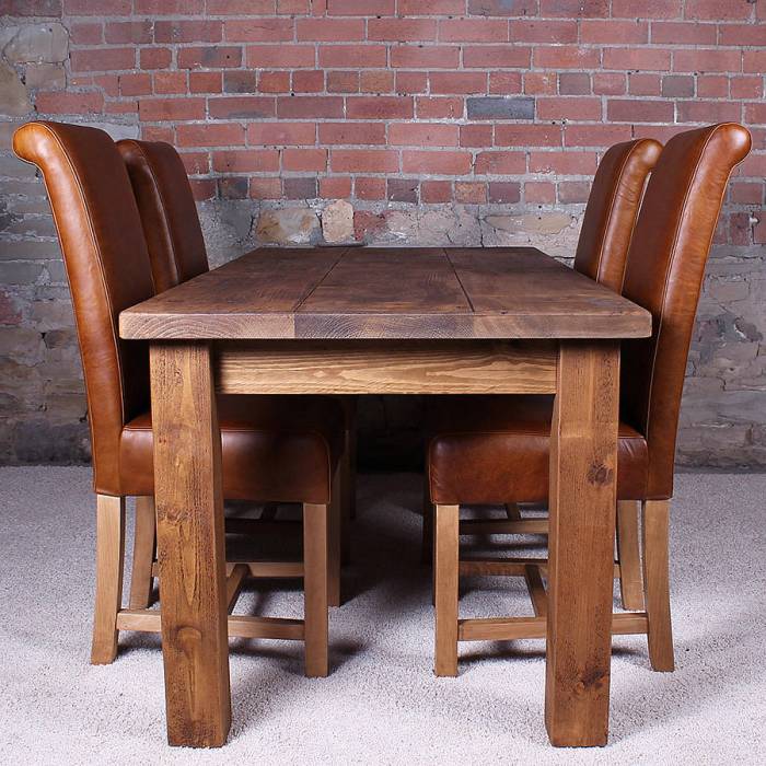 Solid wood dinning table