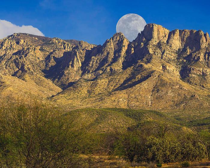 Catalina mountains santa states united