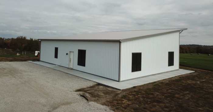 Single slope metal building