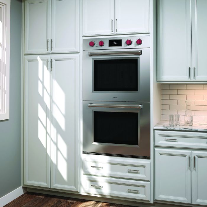 Wolf Oven and Kitchen Cabinet Styles